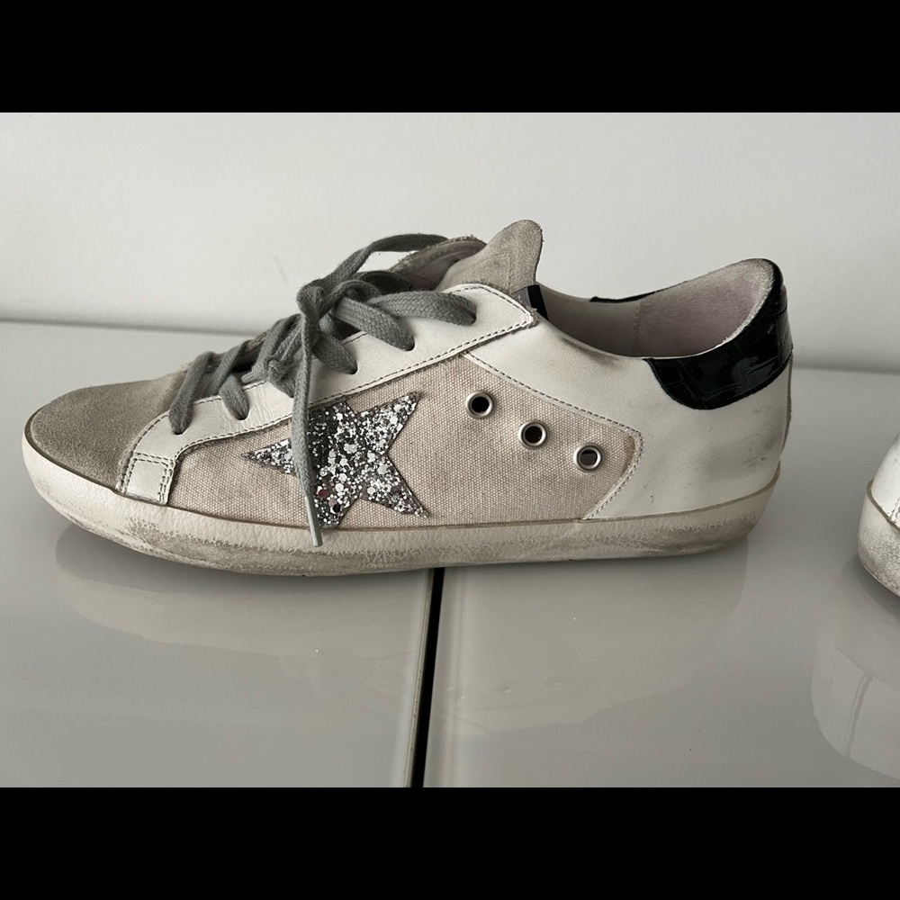Authentic Golden goose sneakers size 40 or US 10